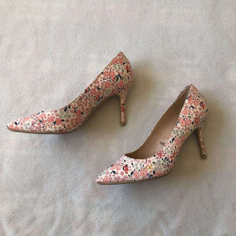 Floral heels